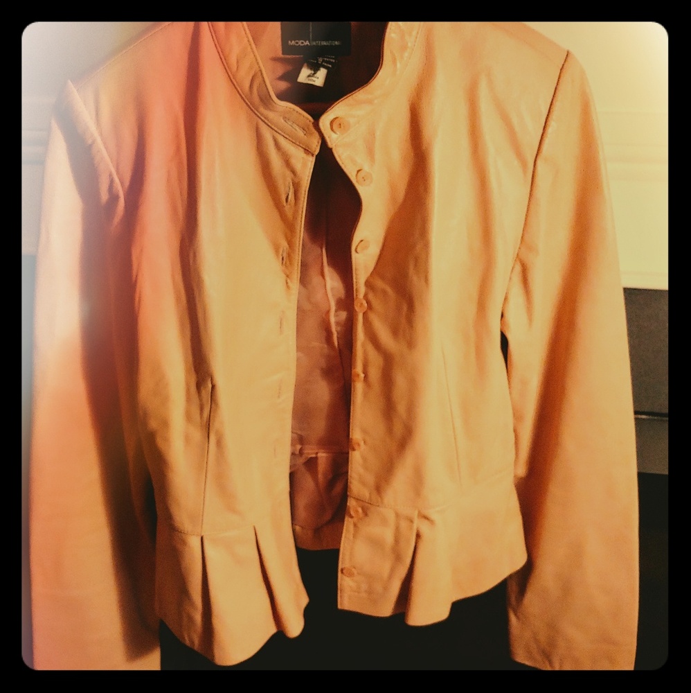Moda Int leather jacket - Mocha cream colored